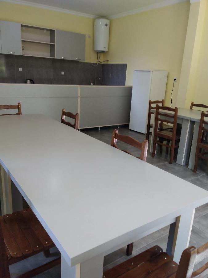 Gogi Jafaridze'S Guesthouse Mestia Esterno foto